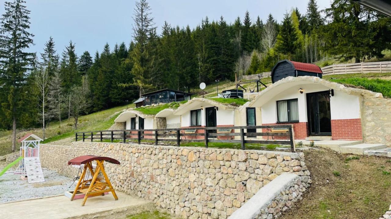 Resort Valea Tatarilor Lacu Rosu Bagian luar foto